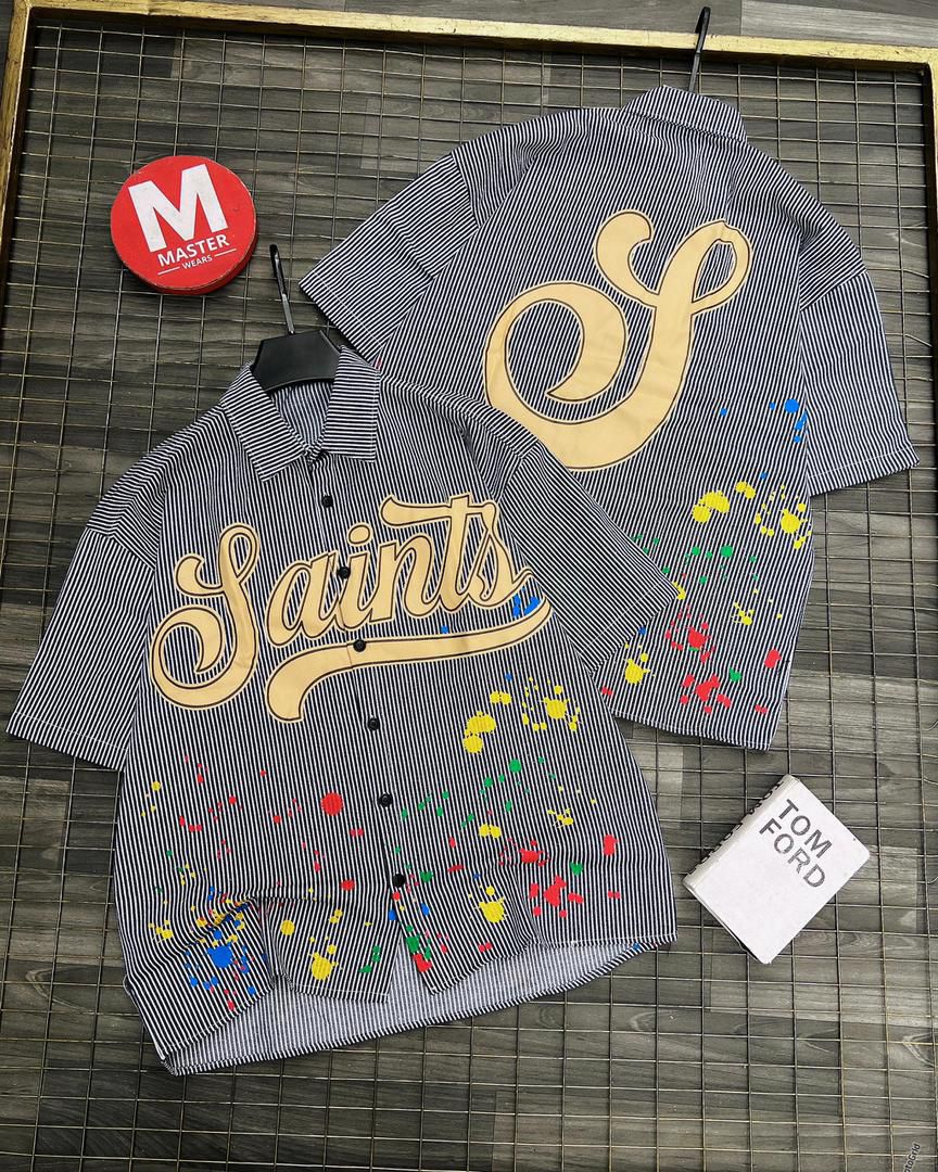 Minimal leather sneakers