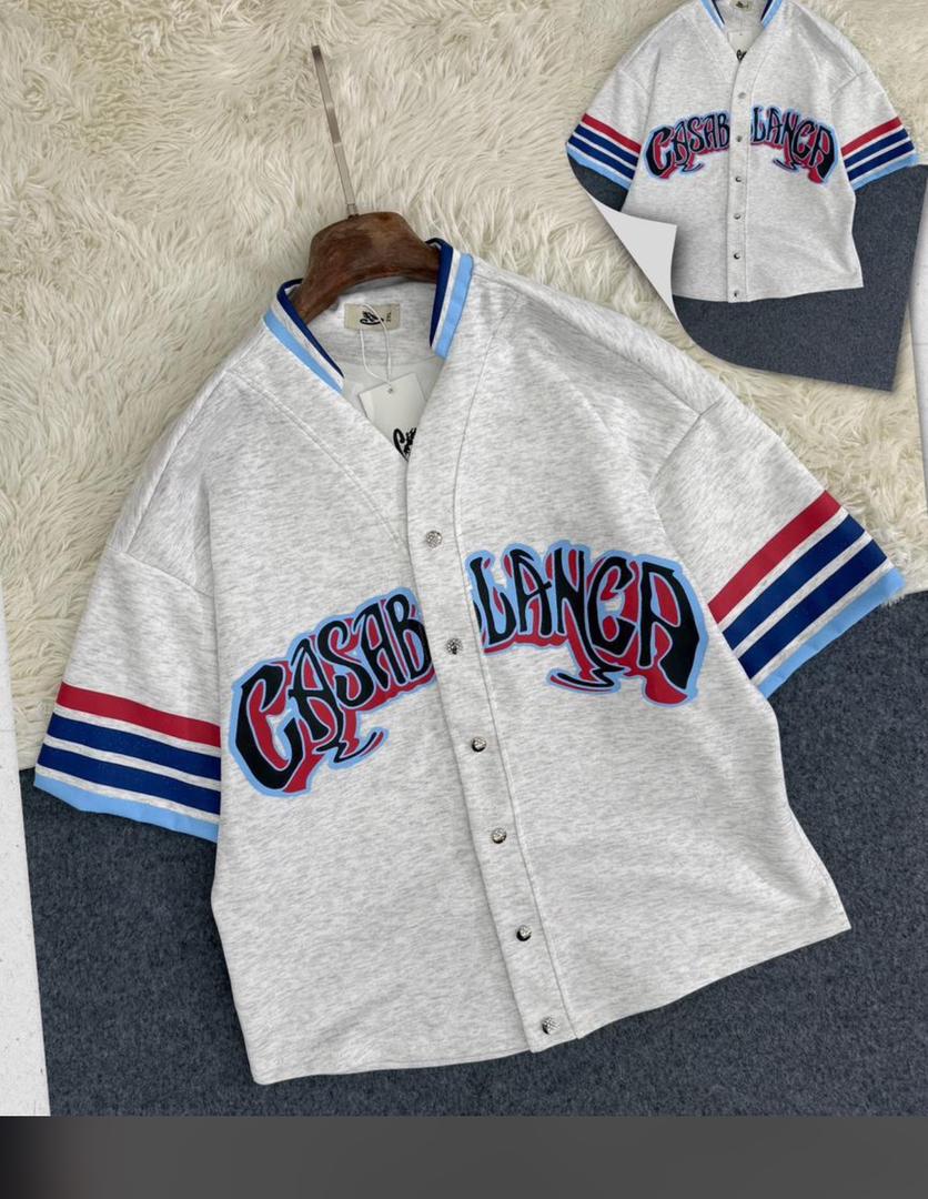 Minimal leather sneakers